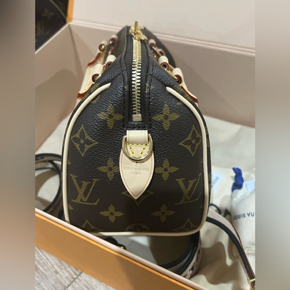 🖤🤍💗Louis Vuitton Speedy 20 w/adjustable strap💗🤍🖤 - Picture 8 of 11